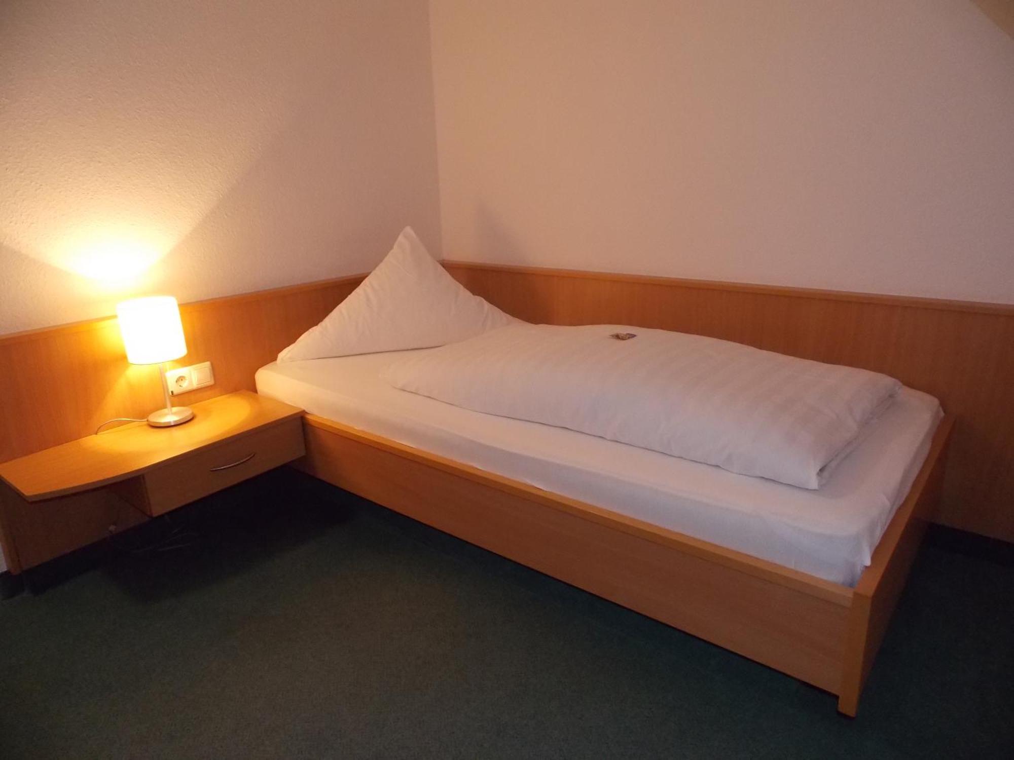 Central Hotel Friedrichshafen Dış mekan fotoğraf