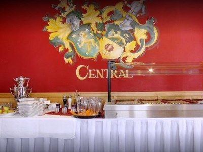 Central Hotel Friedrichshafen Dış mekan fotoğraf